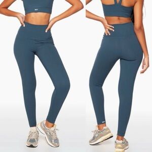 SET Active Luxform River Blue High Waisted Smooth 7/8 Length Women’s M Workout